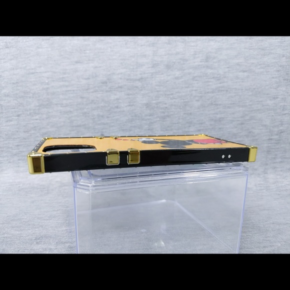 🎉 3/$20 3x 👯‍♀️Host Pick⚡️Phone case w/Mickey Mouse Print- iPhone 12 Pro Max - Picture 6 of 10